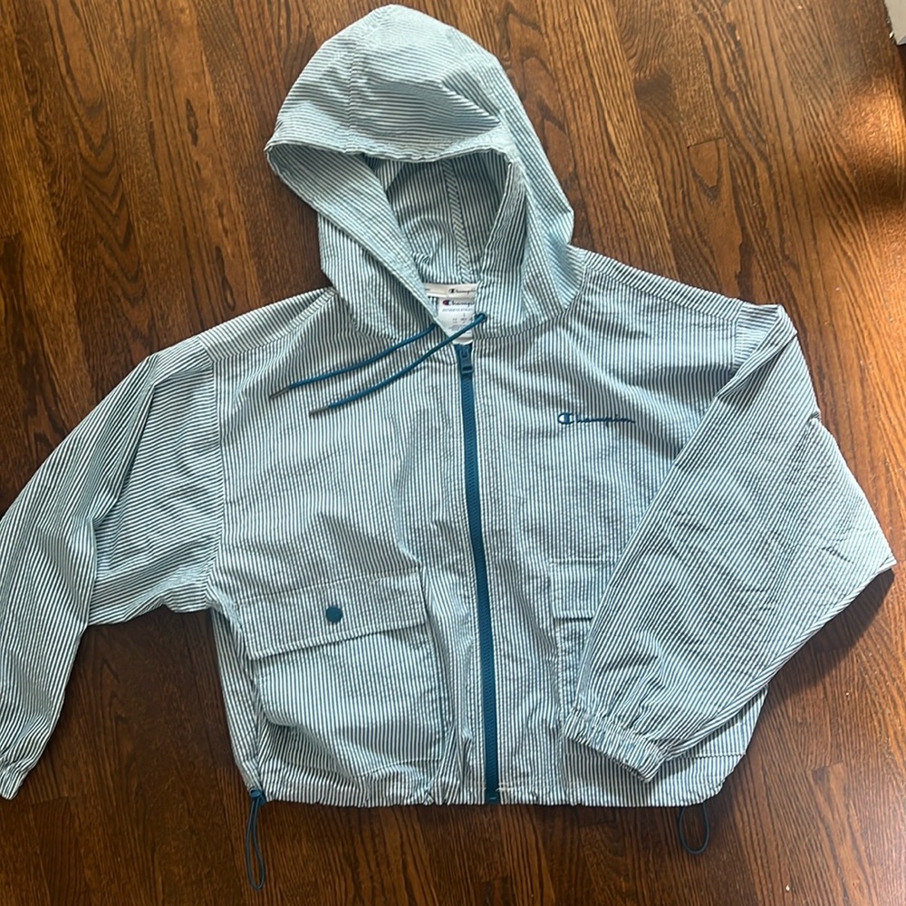 Champion lightweight cropped jacket